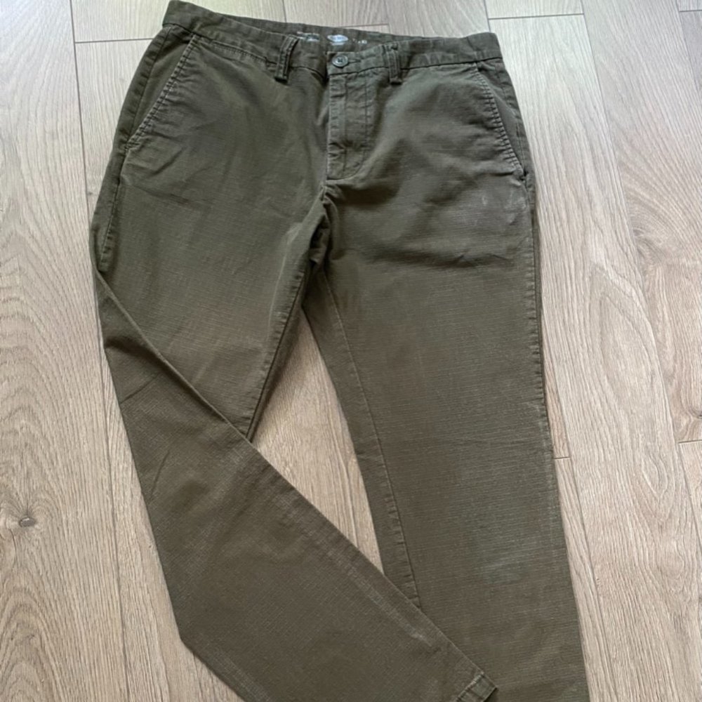 Mens Old Navy Olive Green Slim Pants